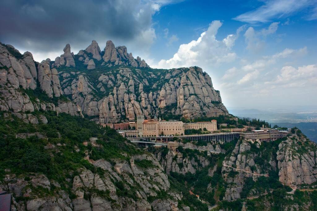 Piso En El Centro De Monistrol De Montserrat Monistrol de Montserrat Exterior foto
